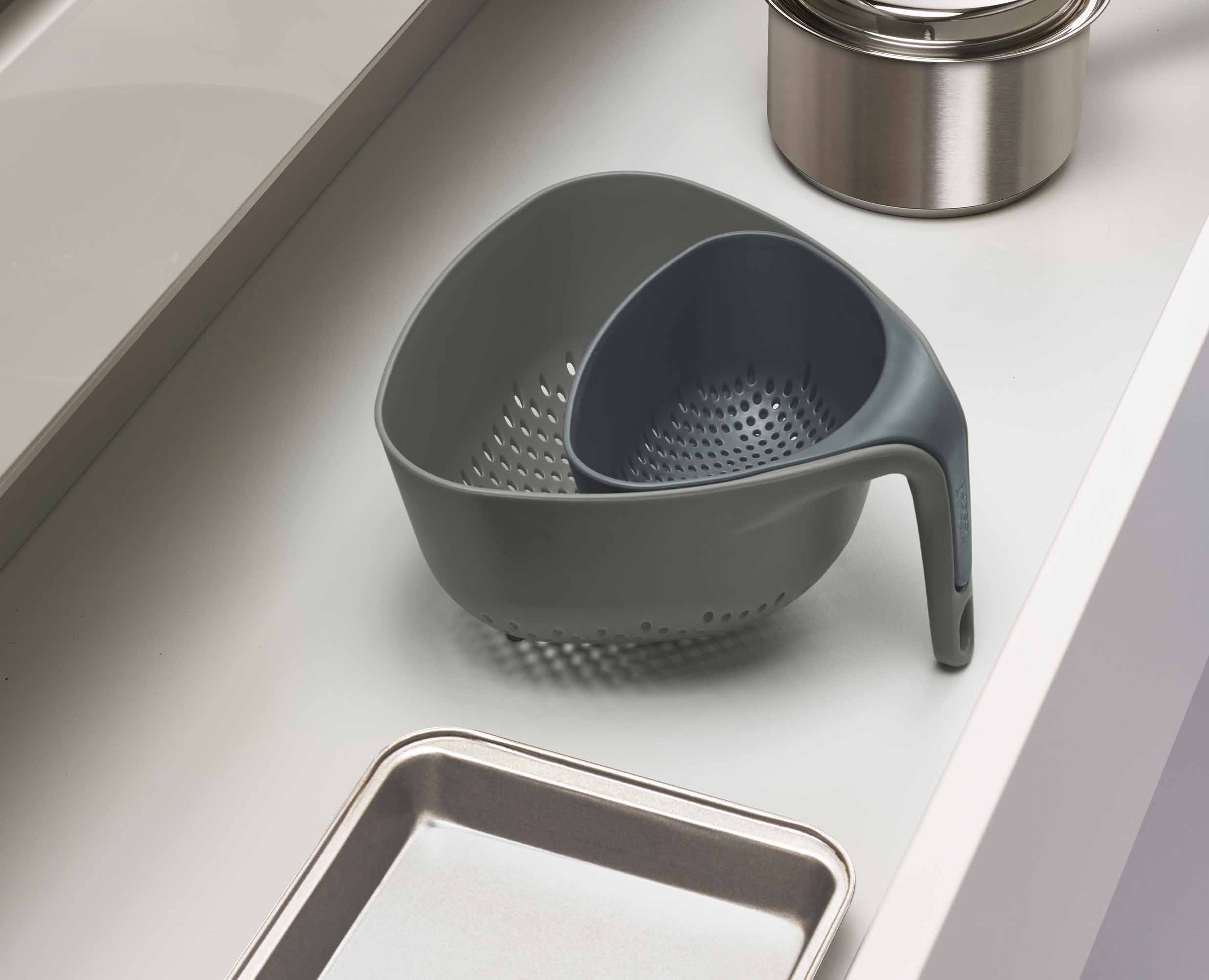 Nest™ 2-piece Grey Colander Set