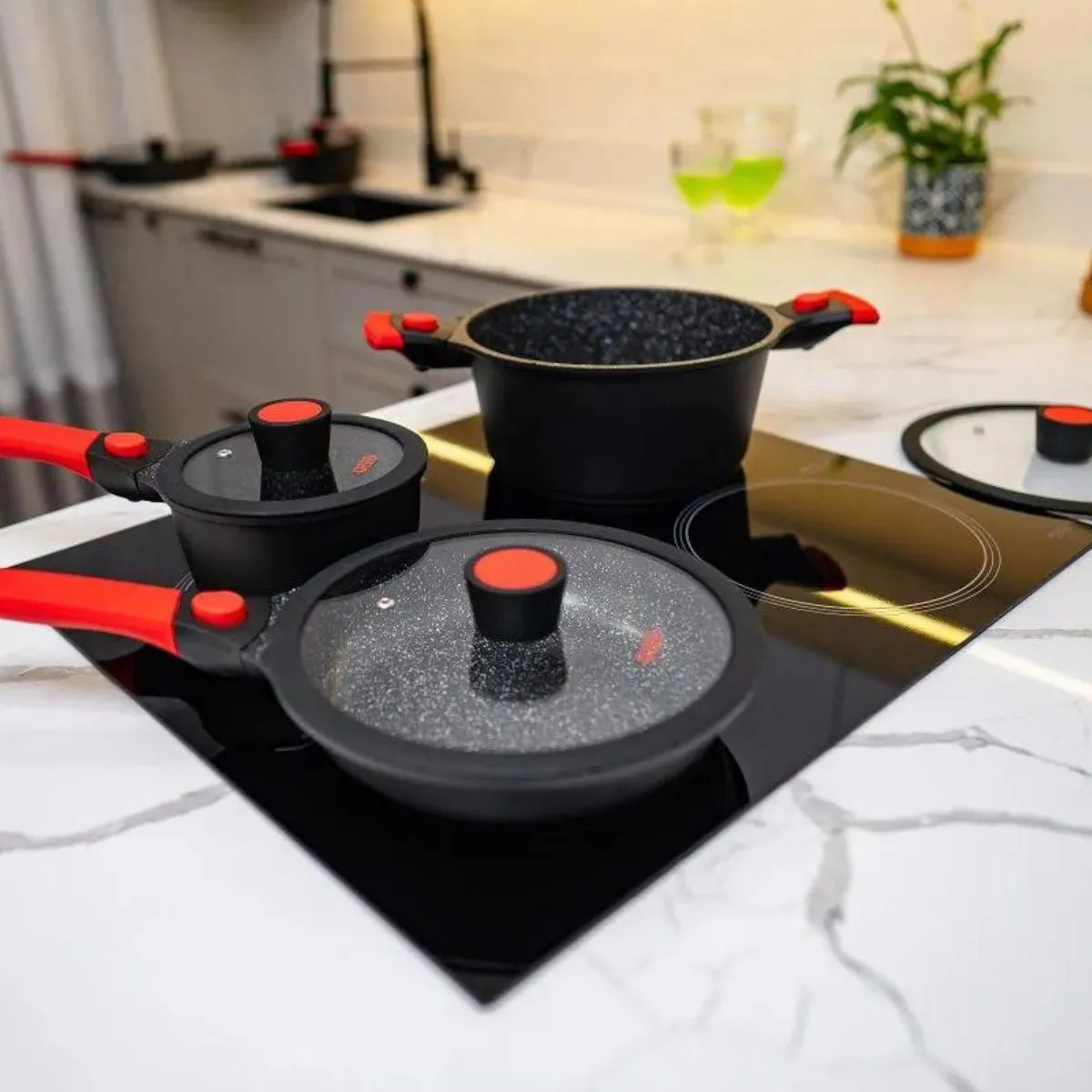 Kit 2 Panelas 1 Frigideira Antiaderente Mármore c/ Tampa e Cabos Removíveis (indução, Gás e Fogo)